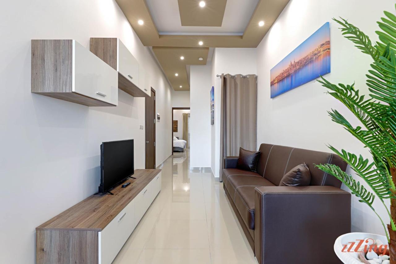 Gem Beachfront Apt With Amazing Bay And Sea Views Birżebbuġa Dış mekan fotoğraf