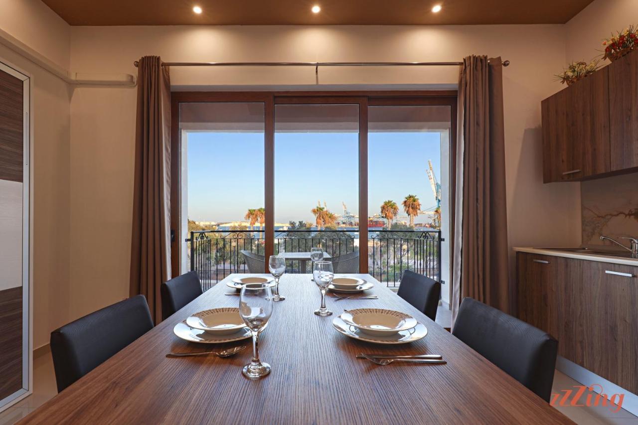 Gem Beachfront Apt With Amazing Bay And Sea Views Birżebbuġa Dış mekan fotoğraf